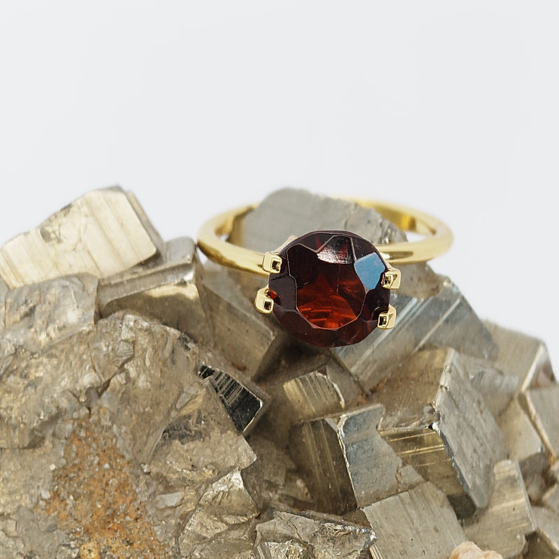 Garnet Malaya 2.85 carat