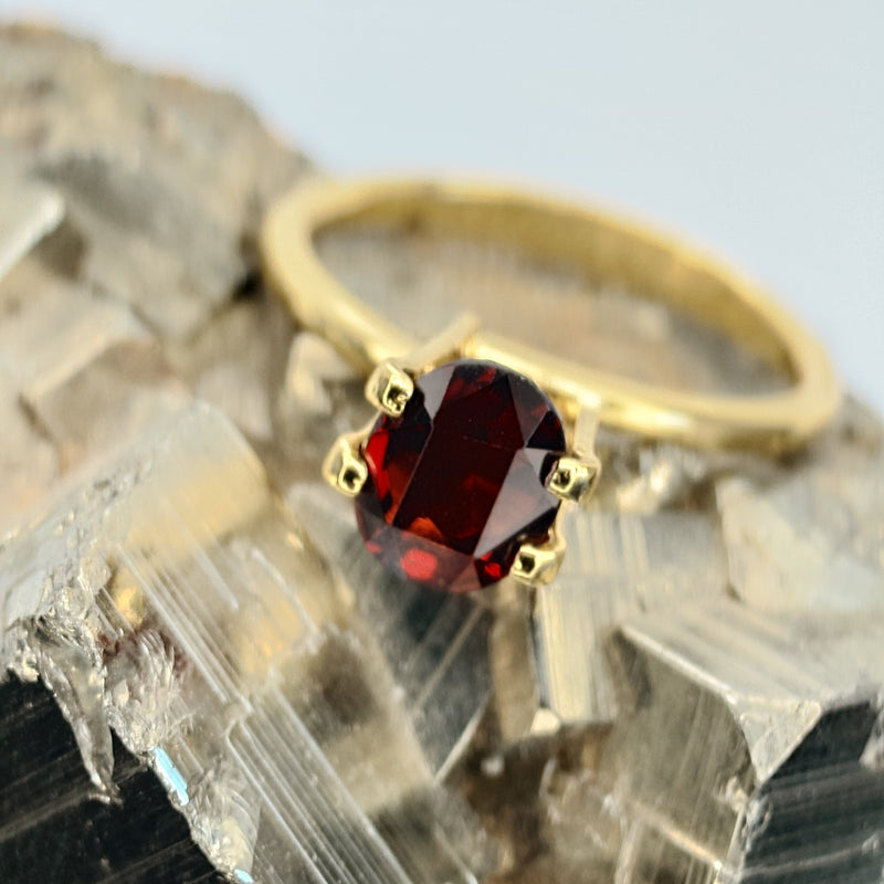 Garnet Malaya 1.94 carat